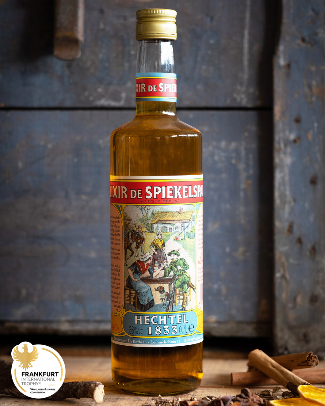 Korhaan-distilleerderij-hechtel-elixir-de-spiekelspade-likeur-handmade-in-belgium